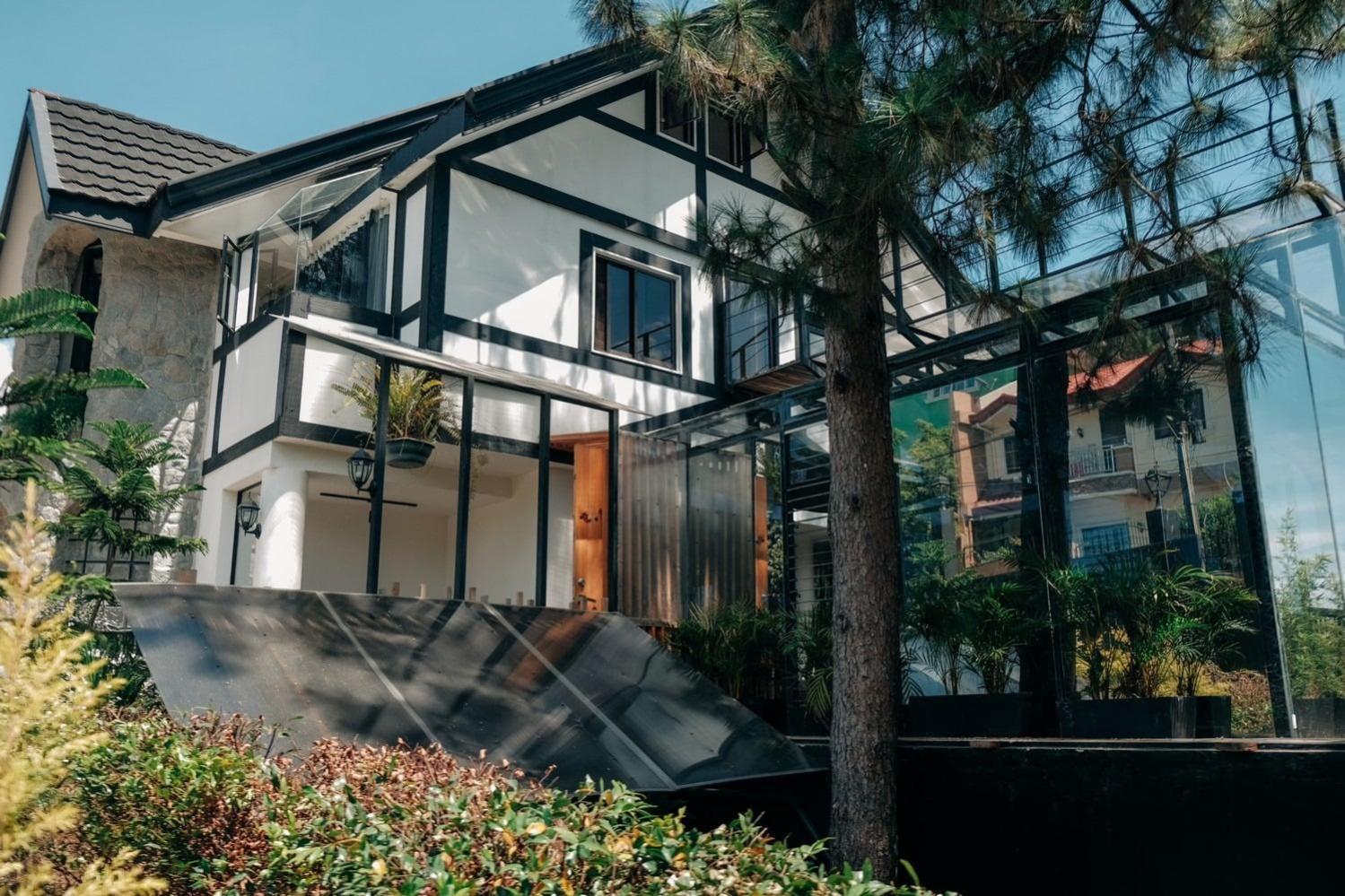 Villa Tudor In The Pines à Baguio City Extérieur photo
